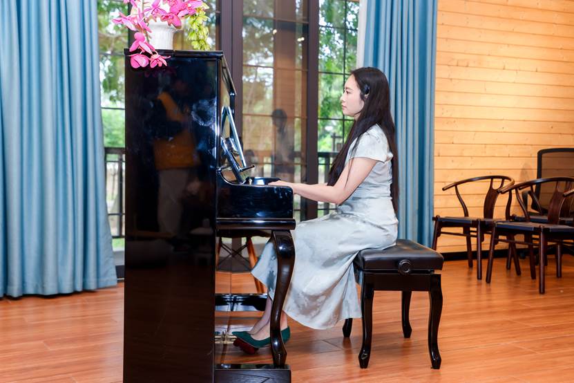 20251118144723-678A8335_3330255717-4131668564